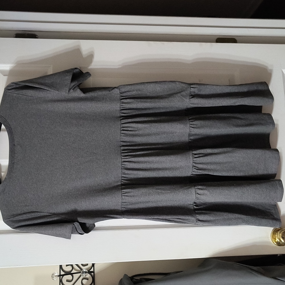 Vibe tiered dress - Picture 2 of 4